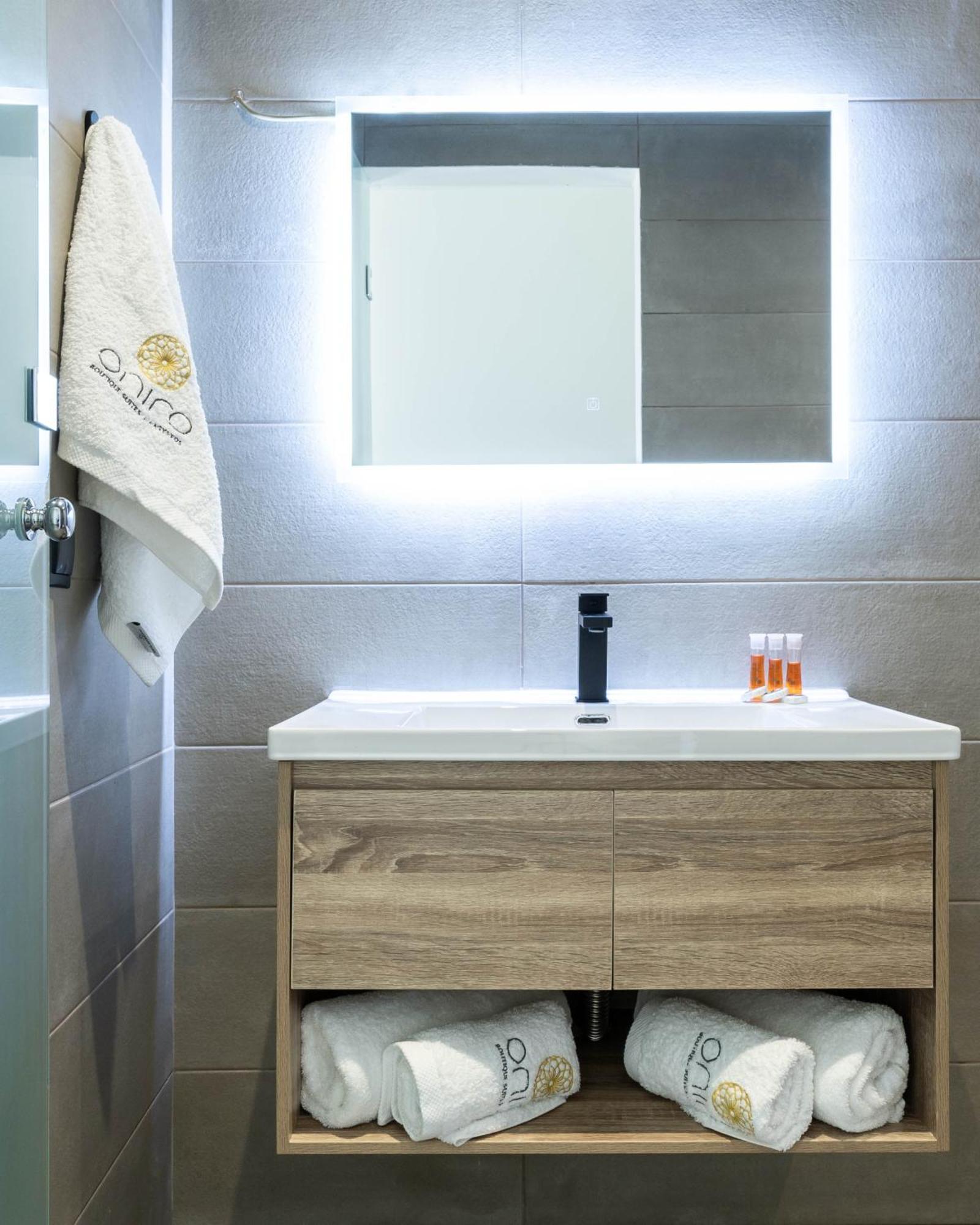 Nerea Boutique Suites Karystos Szoba fotó